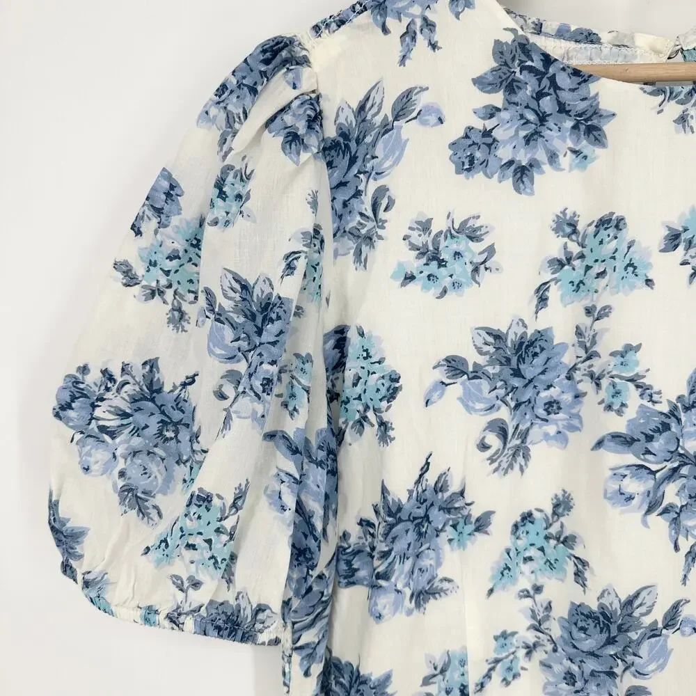 Ivy City Co Odette Blouse Floral Short Puff Sleeve Crew Neck Smocked Top Cotton